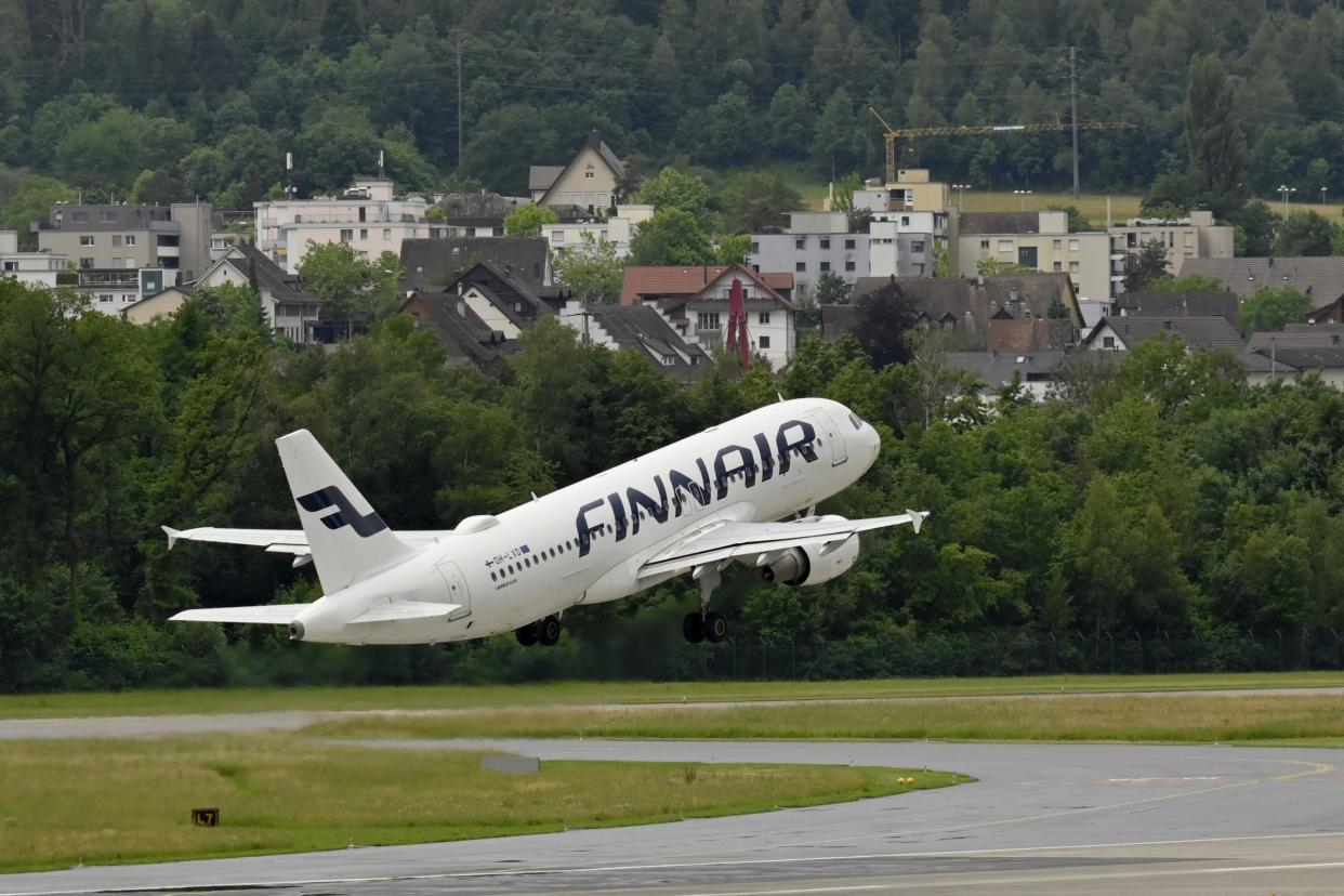 Die Airline Finnair hat die Flugverbindung nach Tartu eingestellt (Symbolbild). - Copyright: picture alliance / imageBROKER | Pius Koller