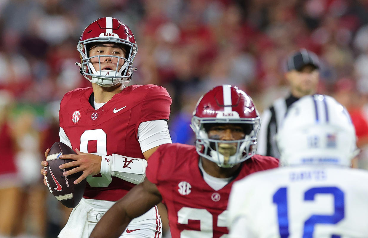 TUSCALOOSA, ALABAMA - SEPTEMBER 02:  Tyler Buchner #8 of the Alabama Crimson Tide looks to pass against the Middle Tennessee Blue Raiders during the fourth quarter at Bryant-Denny Stadium on September 02, 2023 in Tuscaloosa, Alabama. (Photo by Kevin C. Cox/Getty Images)