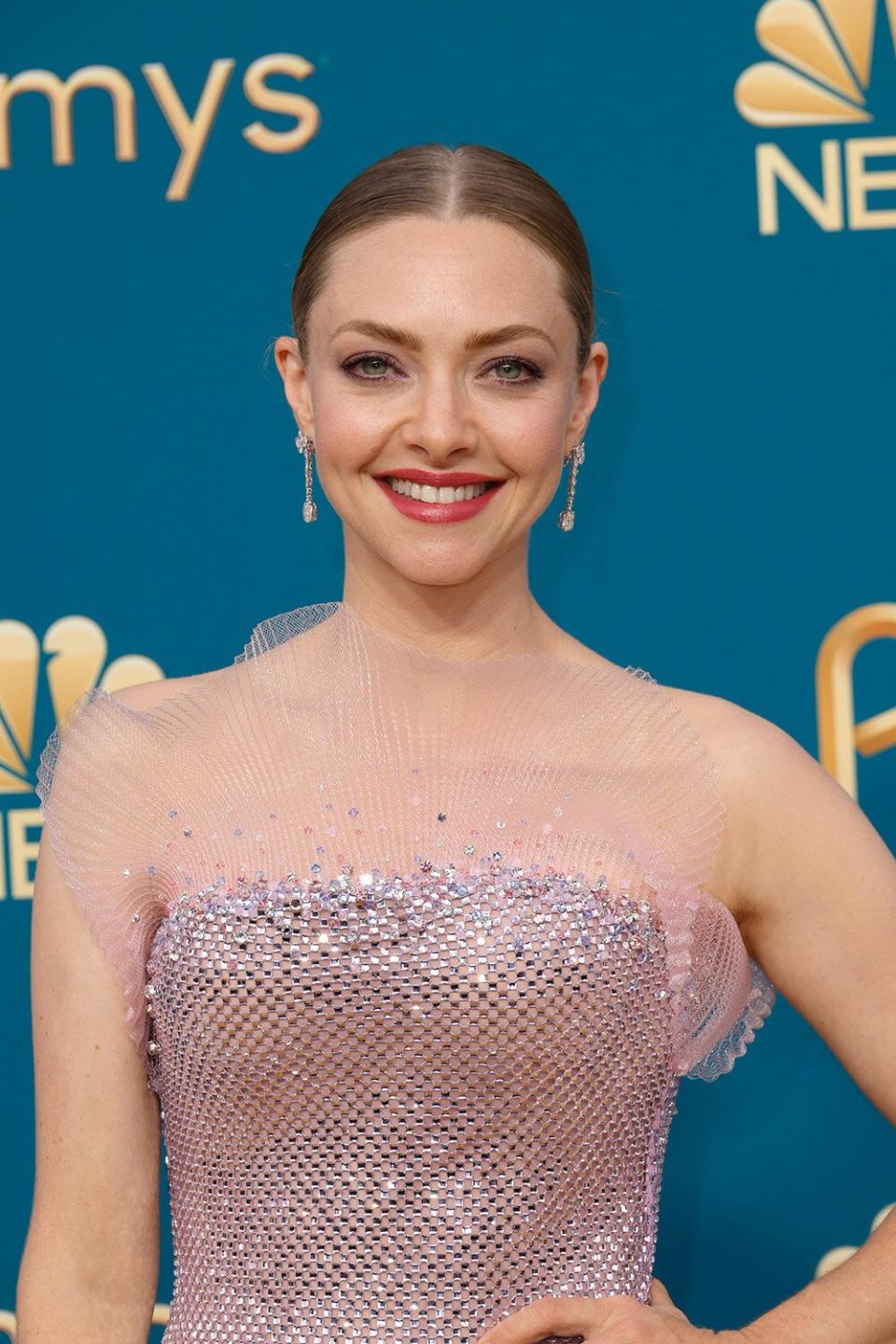 LOS ANGELES, CALIFORNIA - SEPTEMBER 12: Amanda Seyfried attends the 74th Primetime Emmys at Microsoft Theater on September 12, 2022 in Los Angeles, California. (Photo by Frazer Harrison/Getty Images)