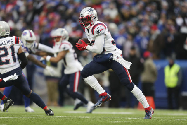 Patriots safety Devin McCourty announces retirement from NFL