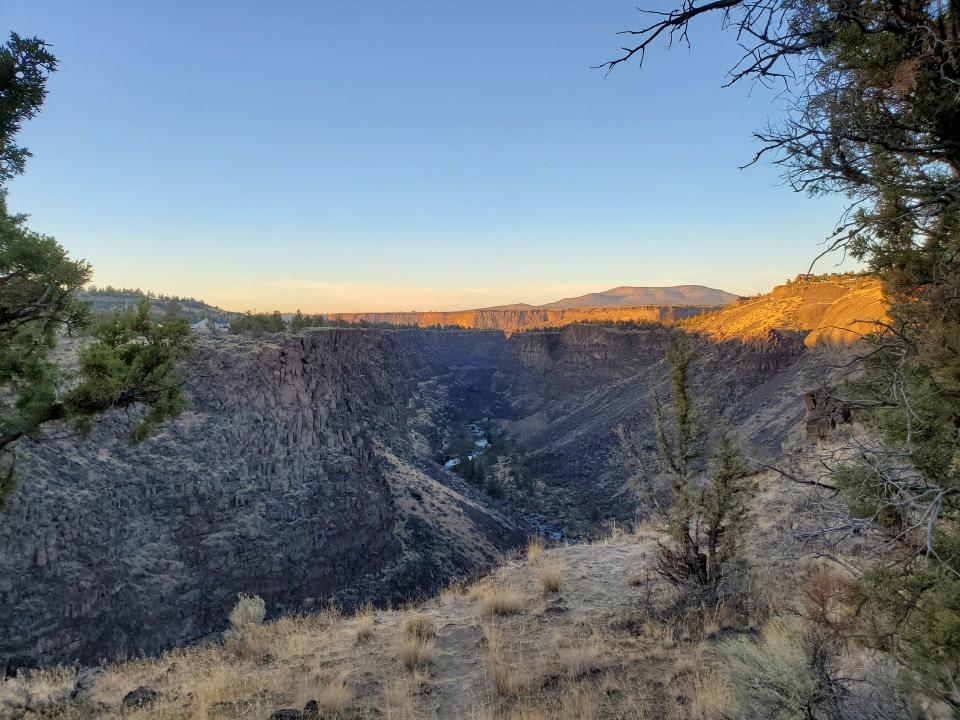 Green Rock Oregon travel wellness retreat