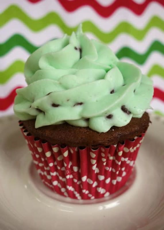 <p>Plain Chicken</p><p>Easy chocolate cupcakes topped with a homemade mint chocolate chip buttercream!</p><p><strong>Get the recipe: <a href="https://www.plainchicken.com/mint-chocolate-chip-cupcakes/" rel="nofollow noopener" target="_blank" data-ylk="slk:Mint Chocolate Chip Cupcakes;elm:context_link;itc:0;sec:content-canvas" class="link rapid-noclick-resp">Mint Chocolate Chip Cupcakes</a></strong></p>