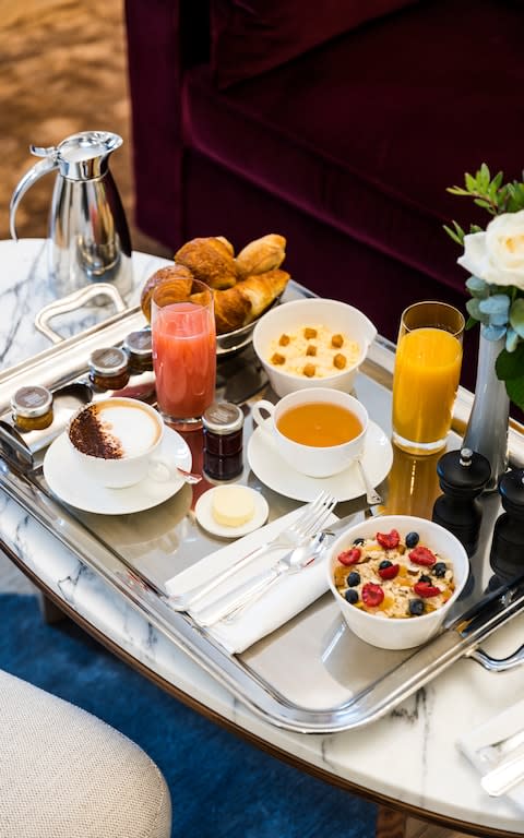 Grand Powers Paris breakfast - Credit: Romain Ricard