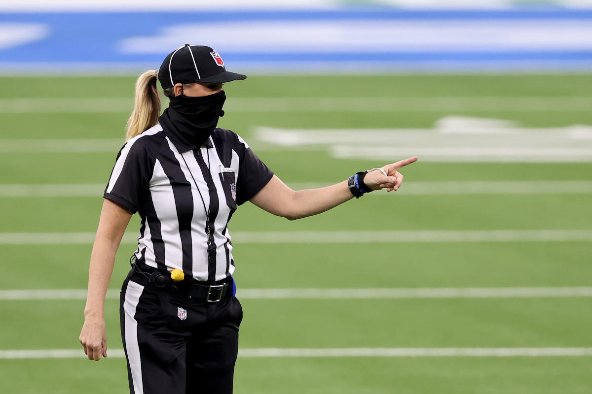 Who is the female referee in Super Bowl 2021? Meet Sarah Thomas, the NFL's  first woman official