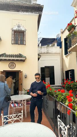 <p>Kelly Ripa/Instagram</p> Consuelos trying to take a sneaky photo of Ripa in Morocco