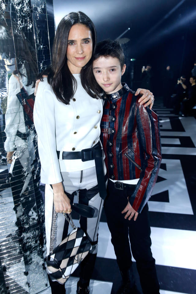 Top Gun: Jennifer Connelly makes red carpet appearance with son Kai, 24