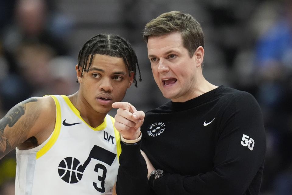 Utah Jazz head coach Will Hardy speaks with guard Keyonte George during game against the Golden State Warriors, Thursday, Feb. 15, 2024, in Salt Lake City. | Rick Bowmer, Associated Press