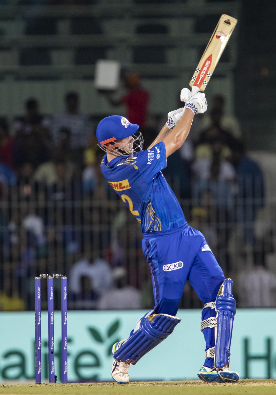 Mumbai Indians' Cameron Green plays a shot during the Indian Premier League cricket eliminator match between Mumbai Indians and Lucknow Super Giants in Chennai, India, Wednesday, May 24, 2023. (AP Photo /R. Parthibhan)