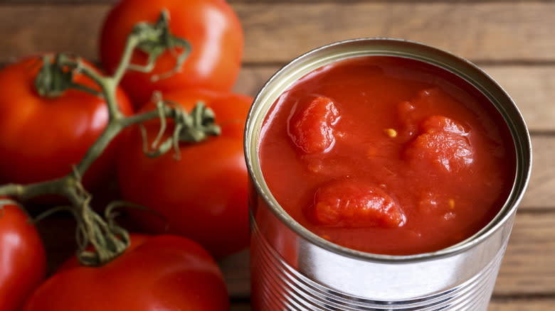 canned tomatoes and ripe tomatoes