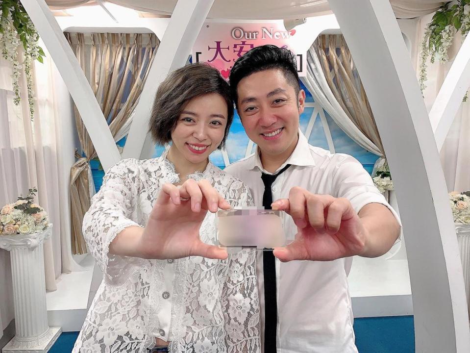 歷經紛紛擾擾，艾成7月底如願與王瞳登記結婚。（民視提供）