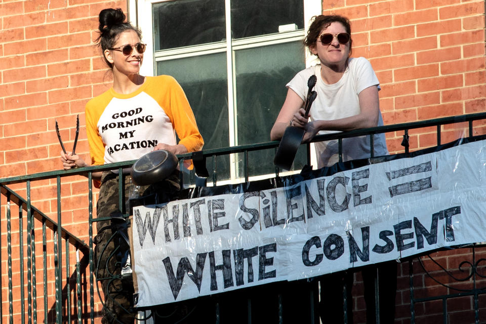<p>Sarah Silverman continues her claps for healthcare workers on her N.Y.C. balcony on Tuesday, with a new Black Lives Matter sign to support the movement.</p>
