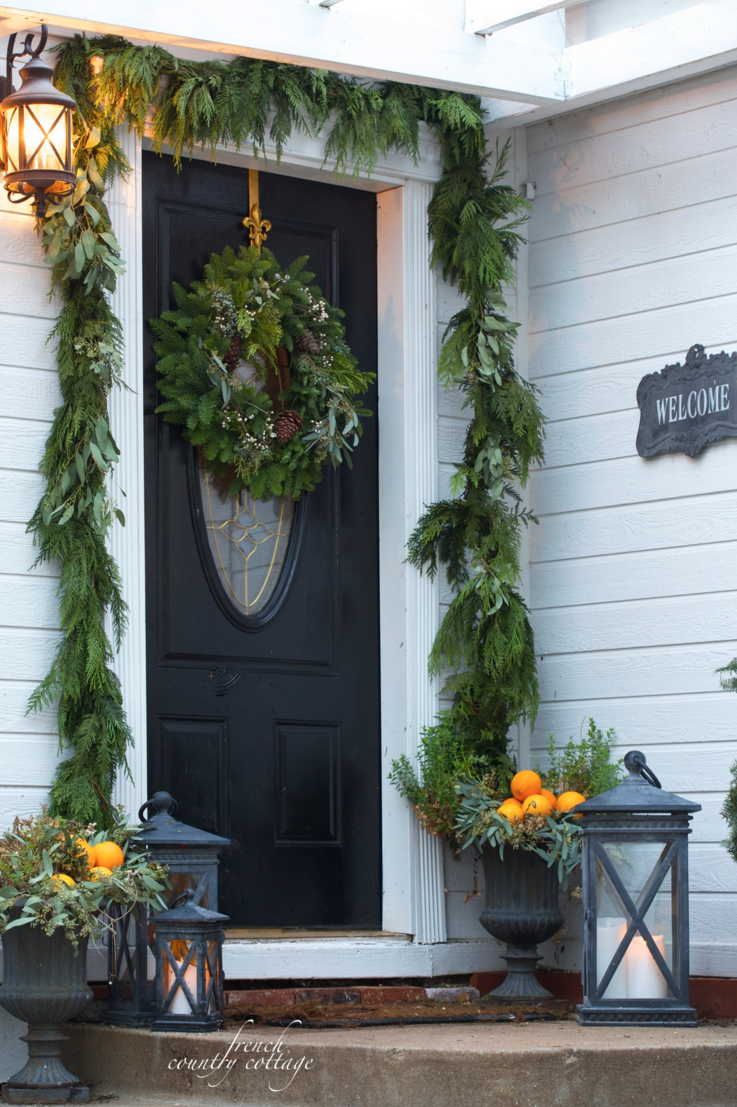 French Country Cottage's Luscious Garland