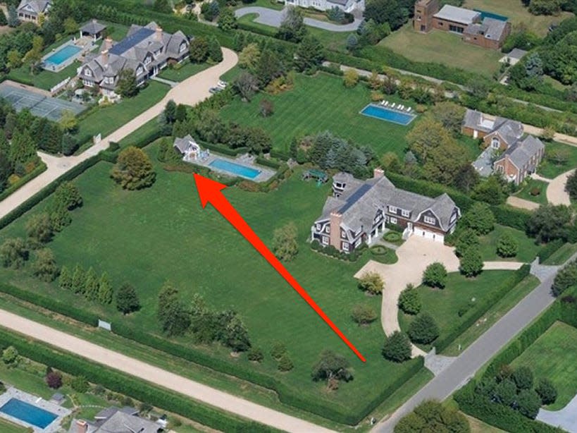 jennifer lopez home pool house estate