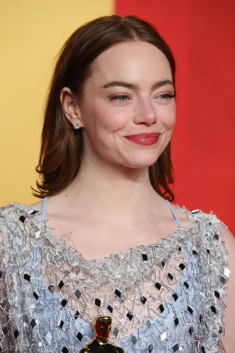 BEVERLY HILLS, CALIFORNIA - MARCH 10: Emma Stone attends 2024 Vanity Fair Oscar Party Hosted by Radhika Jones at Wallis Annenberg Center for the Performing Arts on March 10, 2024 in Beverly Hills, California. (Photo by Leon Bennett/GA/The Hollywood Reporter via Getty Images)