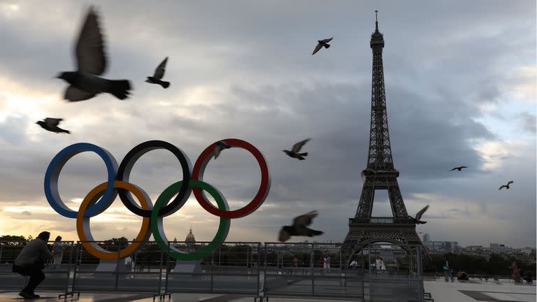 París festeja la realización de los Juegos Olímpicos 2024 en Francia