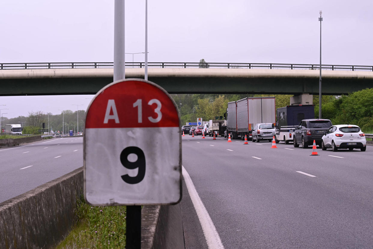 L’A13 est partiellement fermée à cause d’une fissure découverte le 18 avril.