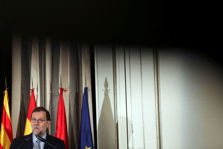 Spanish acting Prime Minister Mariano Rajoy speaks during a media breakfast in Madrid, Spain, October 24, 2016. REUTERS/Susana Vera