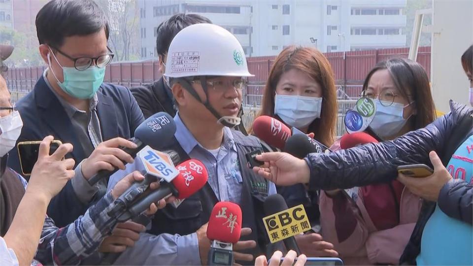 高雄鼓山工地鋼筋如骨牌般倒塌 「慘壓5人 2人命危」 建管處勒令停工