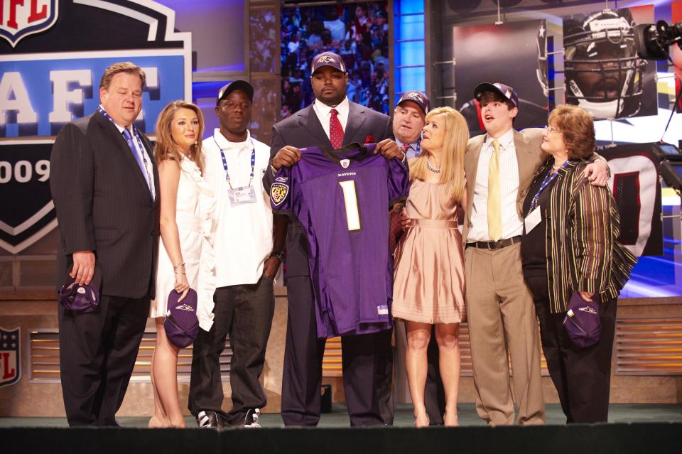 Football: NFL Draft: Baltimore Ravens OT and No 23 overall pick Michael Oher victorious with family at Radio City Music Hall. New York, NY 4/25/2009 CREDIT: David Bergman (Photo by David Bergman /Sports Illustrated via Getty Images) (Set Number: X82254 TK1 R1 F140 )