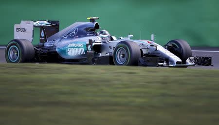 Mercedes Formula One driver Nico Rosberg of Germany drivers his car during during the third free practice session for the Italian F1 Grand Prix in Monza September 5, 2015. REUTERS/Giampiero Sposito