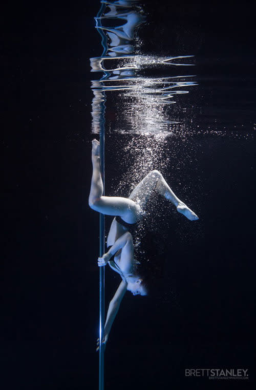 13 Spectacular Underwater Fashion Photos