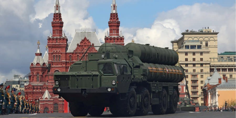 S-400 air defense system on parade in Moscow