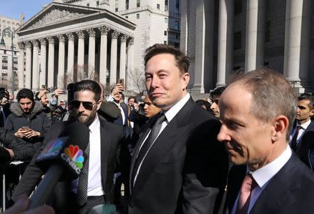 Tesla CEO Elon Musk leaves Manhattan federal court after a hearing on his fraud settlement with the Securities and Exchange Commission (SEC) in New York City, U.S. April 4, 2019. REUTERS/Brendan McDermid