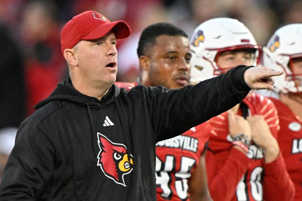 Jeff Brohm is 6-0 in his first season as head coach at Louisville. The Cardinals, ranked No. 14 in the nation this week, have home games remaining against No. 17 Duke, Virginia Tech, Virginia and No. 24 Kentucky. U of L has to visit Pittsburgh and No. 25 Miami (Fla.). Jamie Rhodes/USA TODAY NETWORK