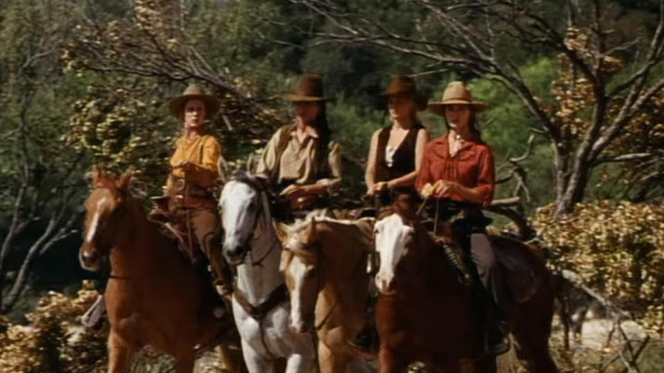 Madeleine Stowe, Mary Stuart Masterson, Andie MacDowell and Drew Barrymore in Bad Girls