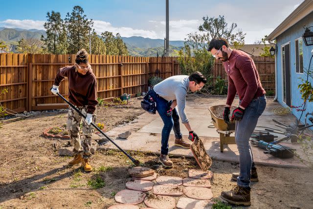 <p>HGTV</p> Taraji P. Henson, Jonathan Scott and Drew Scott in Celebrity IOU.