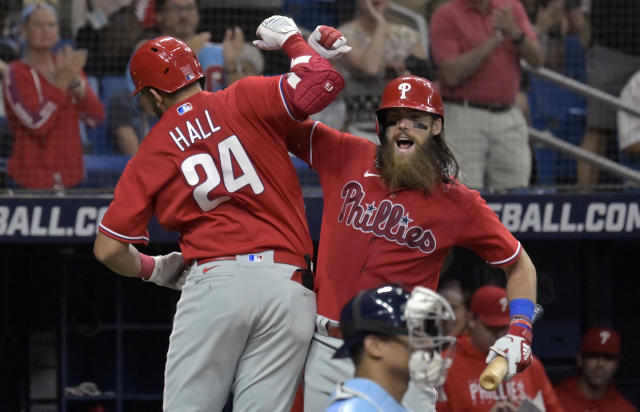 Wheeler, HRs lift Phillies in opener