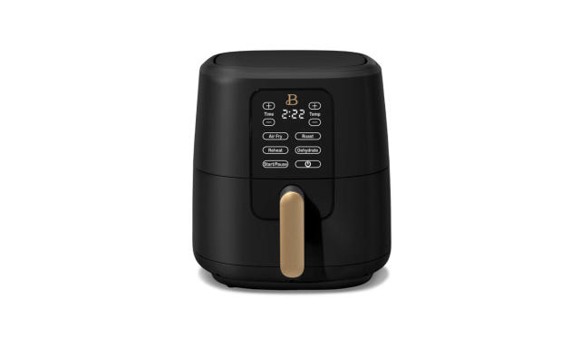 Black and Decker juice extractor is only $40 at Walmart