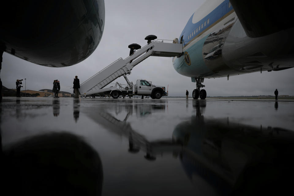 <p>President Donald Trump and first lady Melania Trump board Air Force One for travel to Texas to visit the areas devastated by Tropical Storm Harvey, the first major natural disaster of his White House tenure, from Joint Base Andrews, Md., Aug. 29, 2017. (Photo: Carlos Barria/Reuters) </p>