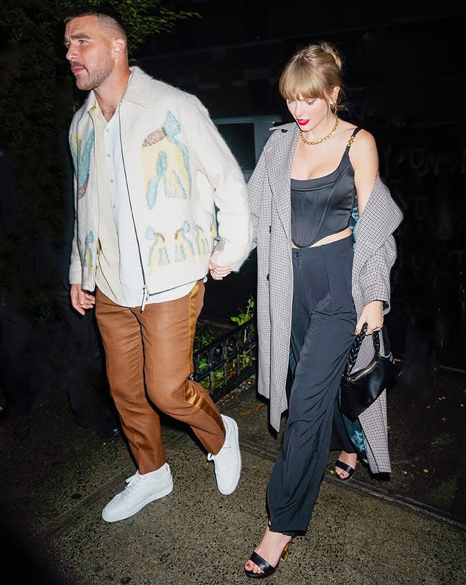 Taylor Swift y Travis Kelce dan nuevos pasos en su relación