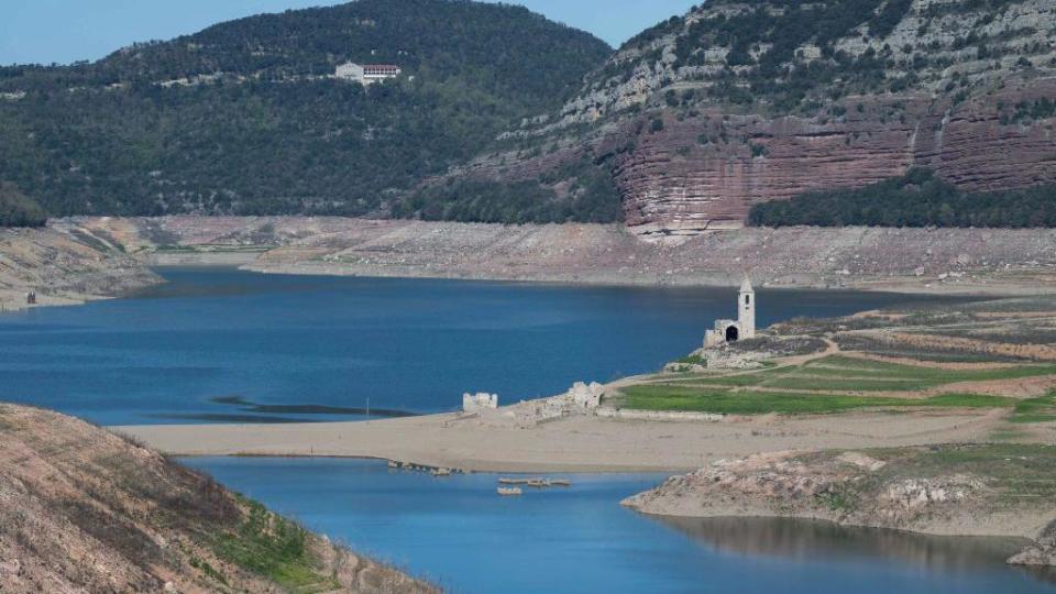 el embalse de Sau, en Vilanova de Sau en Cataluña.