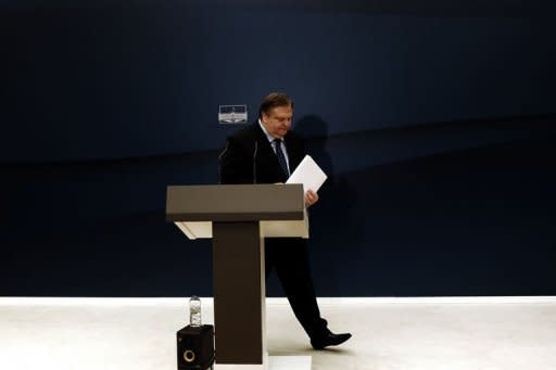 Socialist Pasok party leader Evangelos Venizelos leaves after giving a press conference following a meeting with the Greek conservative leader of the New Democracy party Antonis Samaras at the parliament in Athens. Greek conservatives failed Monday to form a government, paving the way for anti-austerity leftists to try and cobble together a coalition