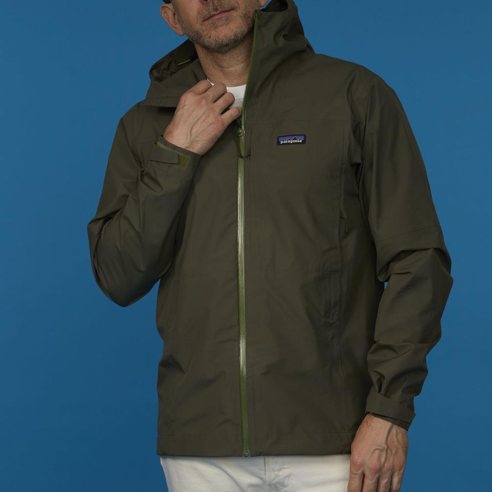 <p><a href="https://go.redirectingat.com?id=74968X1596630&url=https%3A%2F%2Fwww.patagonia.com%2Fproduct%2Fmens-boulder-fork-waterproof-rain-jacket%2F85140.html&sref=https%3A%2F%2Fwww.menshealth.com%2Fstyle%2Fg32904980%2Fbest-rain-jackets-for-men%2F" rel="nofollow noopener" target="_blank" data-ylk="slk:Shop Now;elm:context_link;itc:0;sec:content-canvas" class="link ">Shop Now</a></p><p>Boulder Fork Rain Jacket</p><p>$229.00</p><span class="copyright">eli schmidt</span>