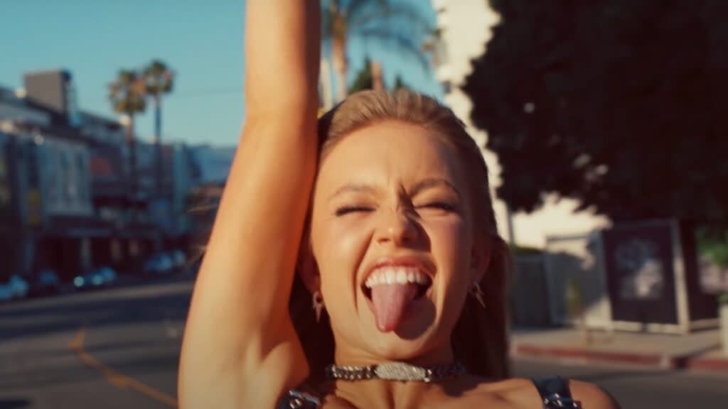 Watch Sydney Sweeney Star As The Rolling Stones New Video Girl In