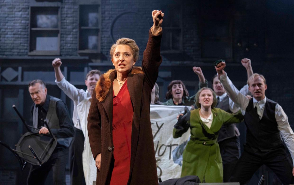 Making theatre history: Tracy-Ann Oberman is the first female Shylock - Alastair Muir