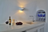 <p>Here’s the beautiful kitchenette. (Airbnb) </p>