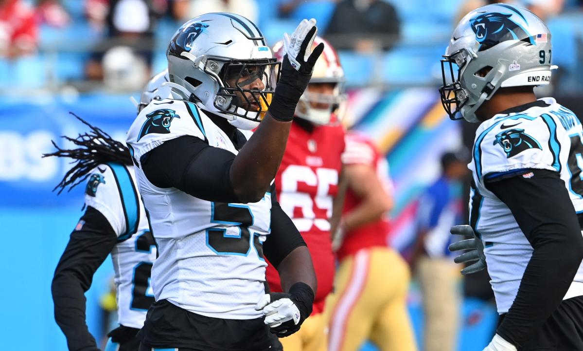 Carolina Panthers defensive end Brian Burns named Pro Bowl starter