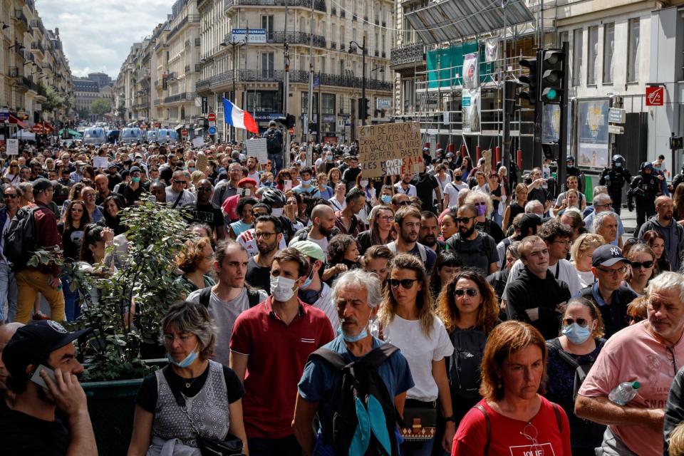 Une des manifestations contre le pass sanitaire à Paris le 31 juillet 2021 - GEOFFROY VAN DER HASSELT / AFP