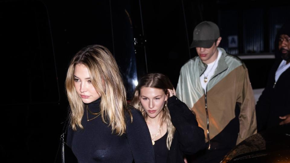 new york, new york october 15 l r madelyn cline, sofia hublitz and pete davidson are seen in chelsea on october 15, 2023 in new york city photo by gothamgc images