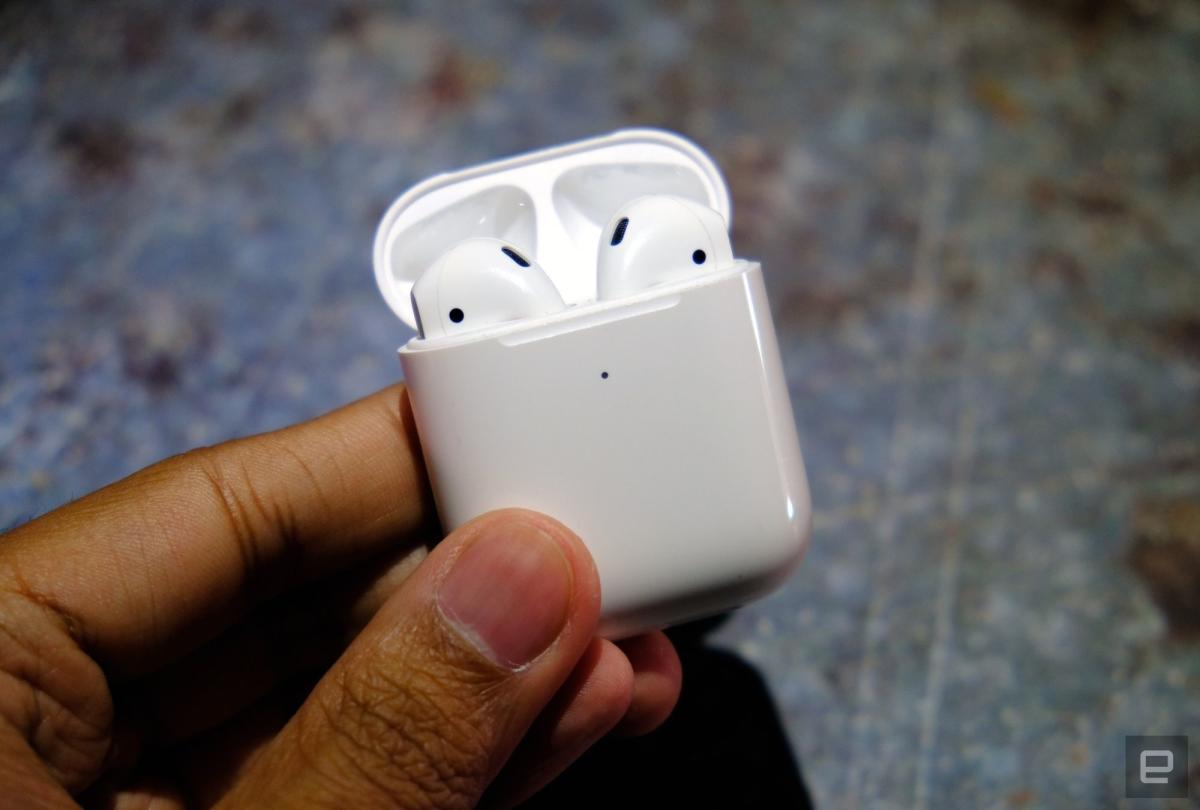 Apple AirPods 2 fall to just $89