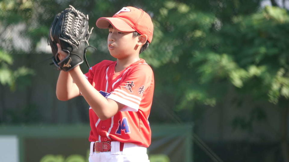 台北波特少棒李洋銘完投5局飆12次三振奪勝投。大會提供