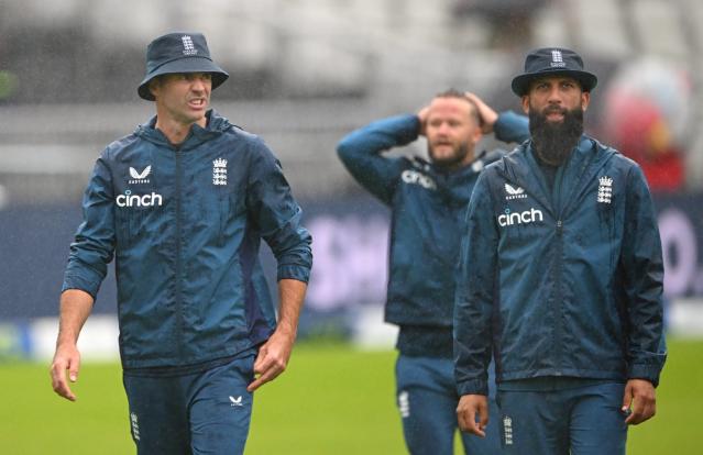 England's Ashes hopes washed away as Australia retain urn in anti