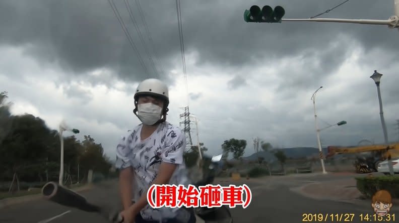 惡煞遭按喇叭氣到「逼車砸窗」！網揪兇手疑是蔡阿嘎釣他親曝真相