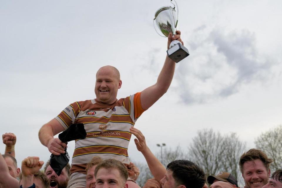 Signing off in style - Chris Vaughan is retiring after winning Regional Two Anglia with Southend <i>(Image: STEVE LINDSELL)</i>