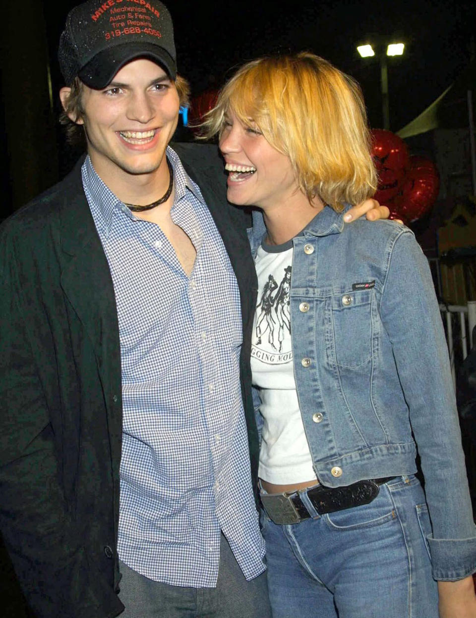 <p>Avant de connaître des histoires d’amour avec January Jones ou Demi Moore, Ashton Kutcher a partagé la vie de la comédienne Ashley Scott (« Dark Angel ») durant neuf mois. Une idylle brève, survenue de juin 2001 à mars 2022.</p><br>