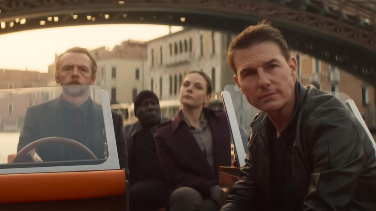  Tom Cruise, Simon Pegg, Rebecca Ferguson and Ving Rhames in Dead Reckoning scene.  